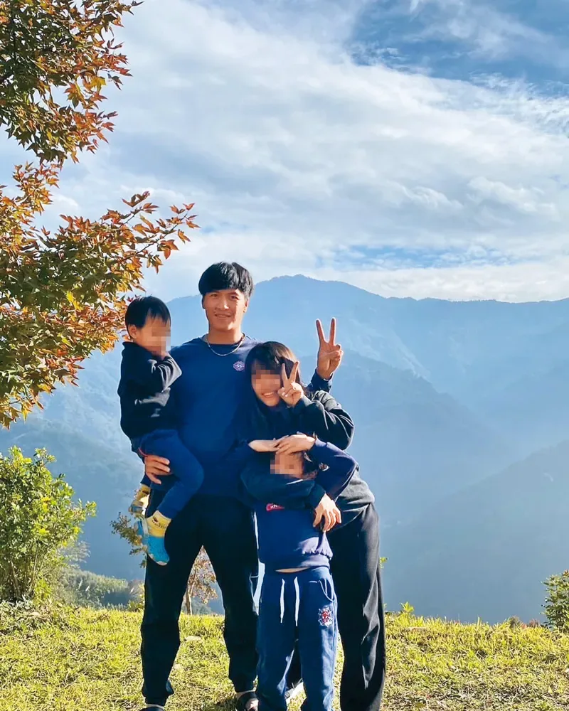 林立與妻子生兩個小孩，是個幸福家庭
