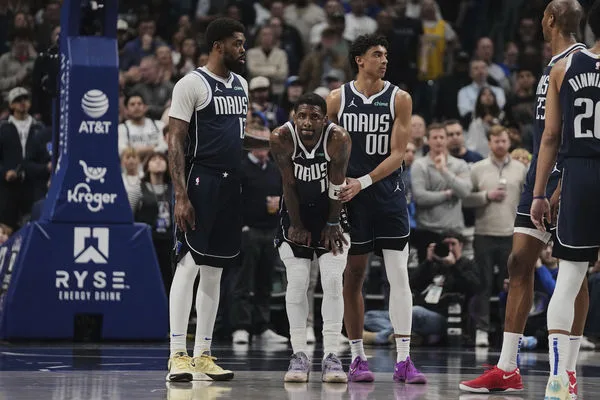 NBA》獨行俠厄文受傷左膝十字韌帶斷裂，回顧實力占居主力因素